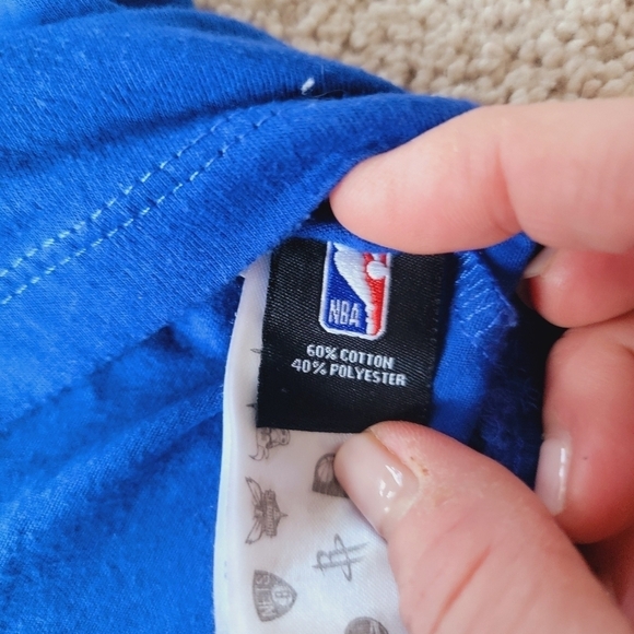 2/$20 Philadelphia 76ers Embiid 21 T Shirt L - Picture 4 of 9